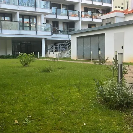 Sea And Sun 4 - Jardins Da Imperatriz